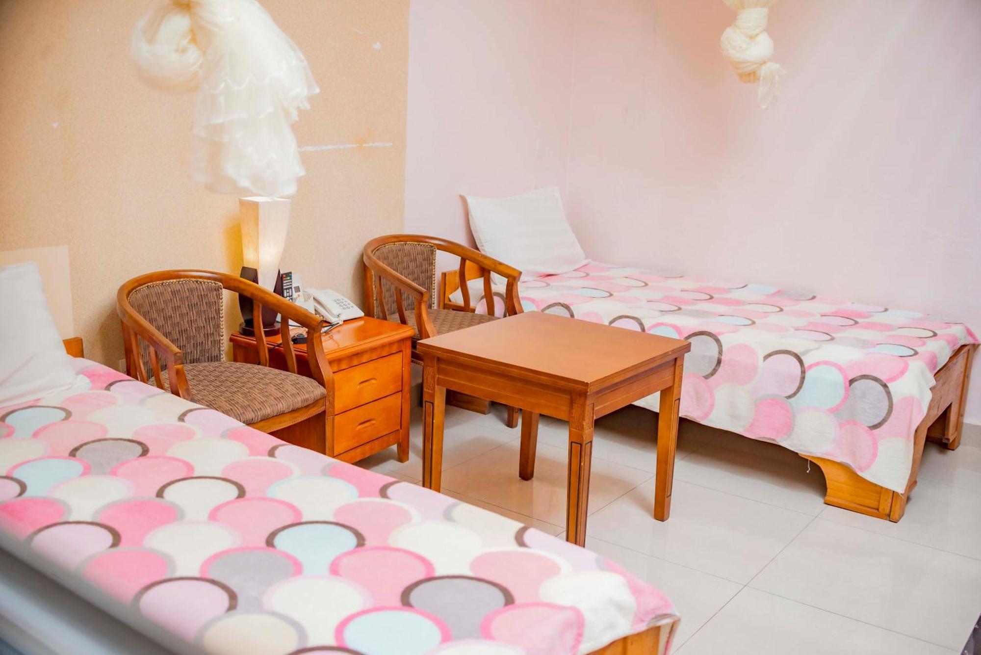 בוג'ומבורה Tigers'S Apartment Hotel מראה חיצוני תמונה