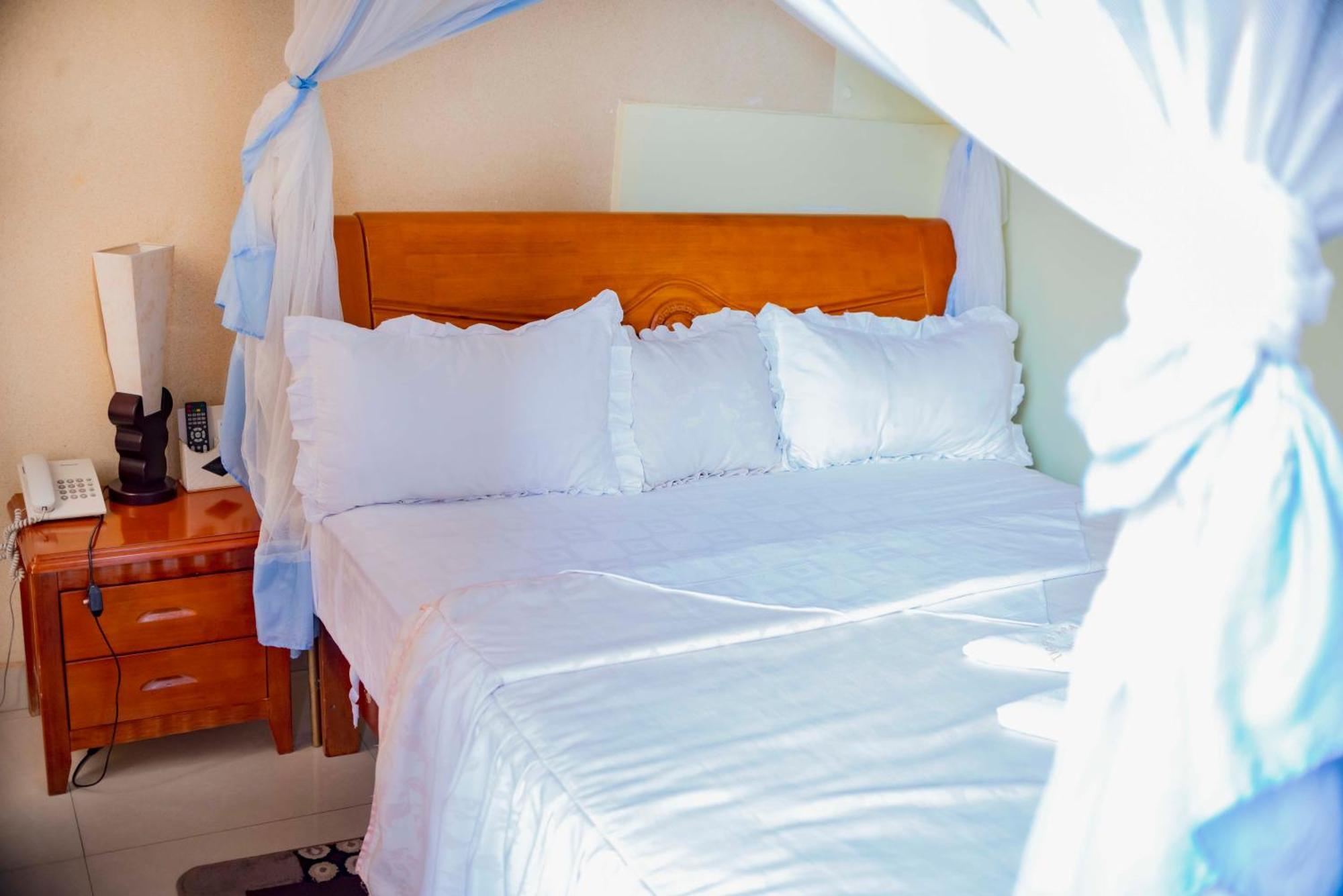 בוג'ומבורה Tigers'S Apartment Hotel מראה חיצוני תמונה