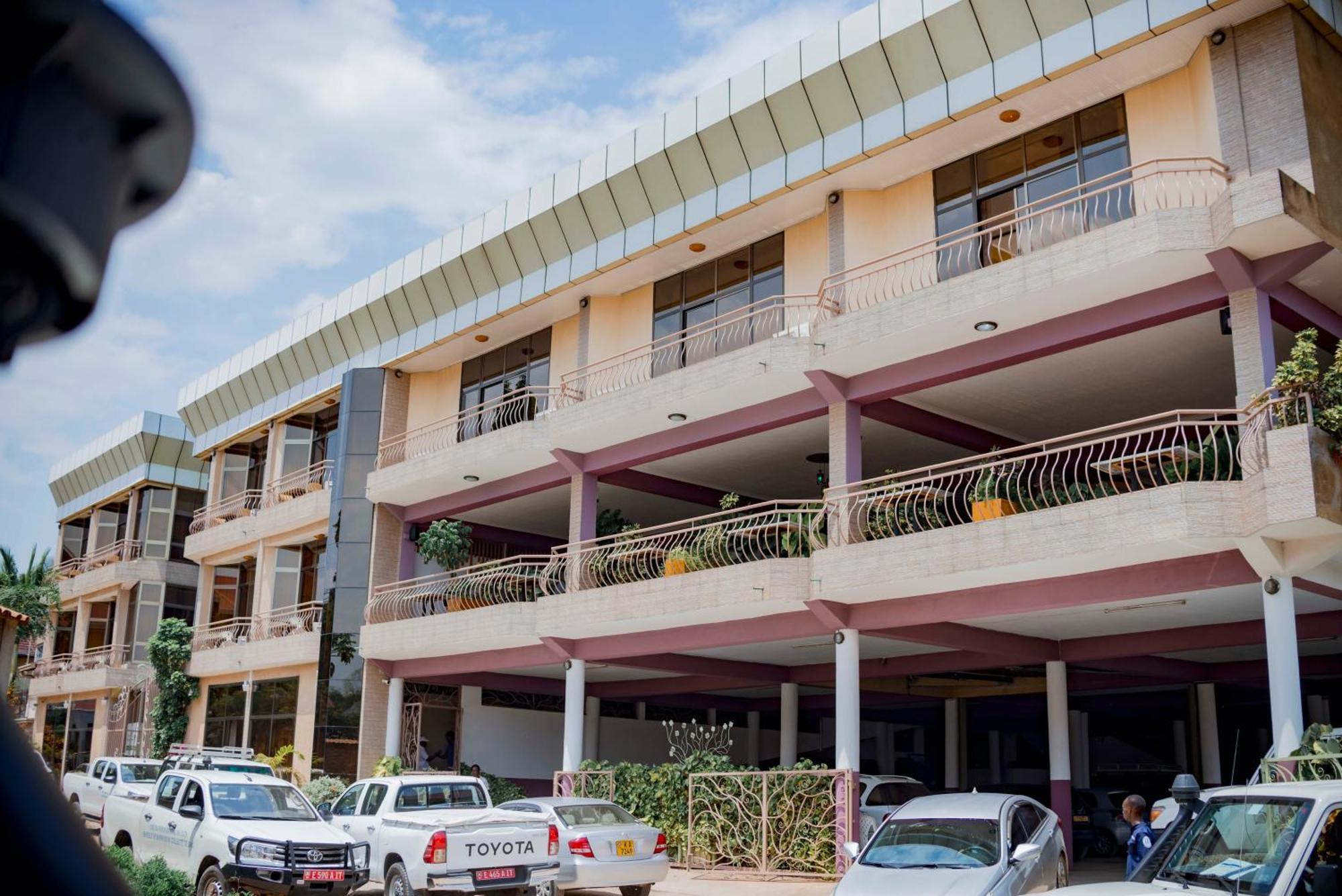 בוג'ומבורה Tigers'S Apartment Hotel מראה חיצוני תמונה