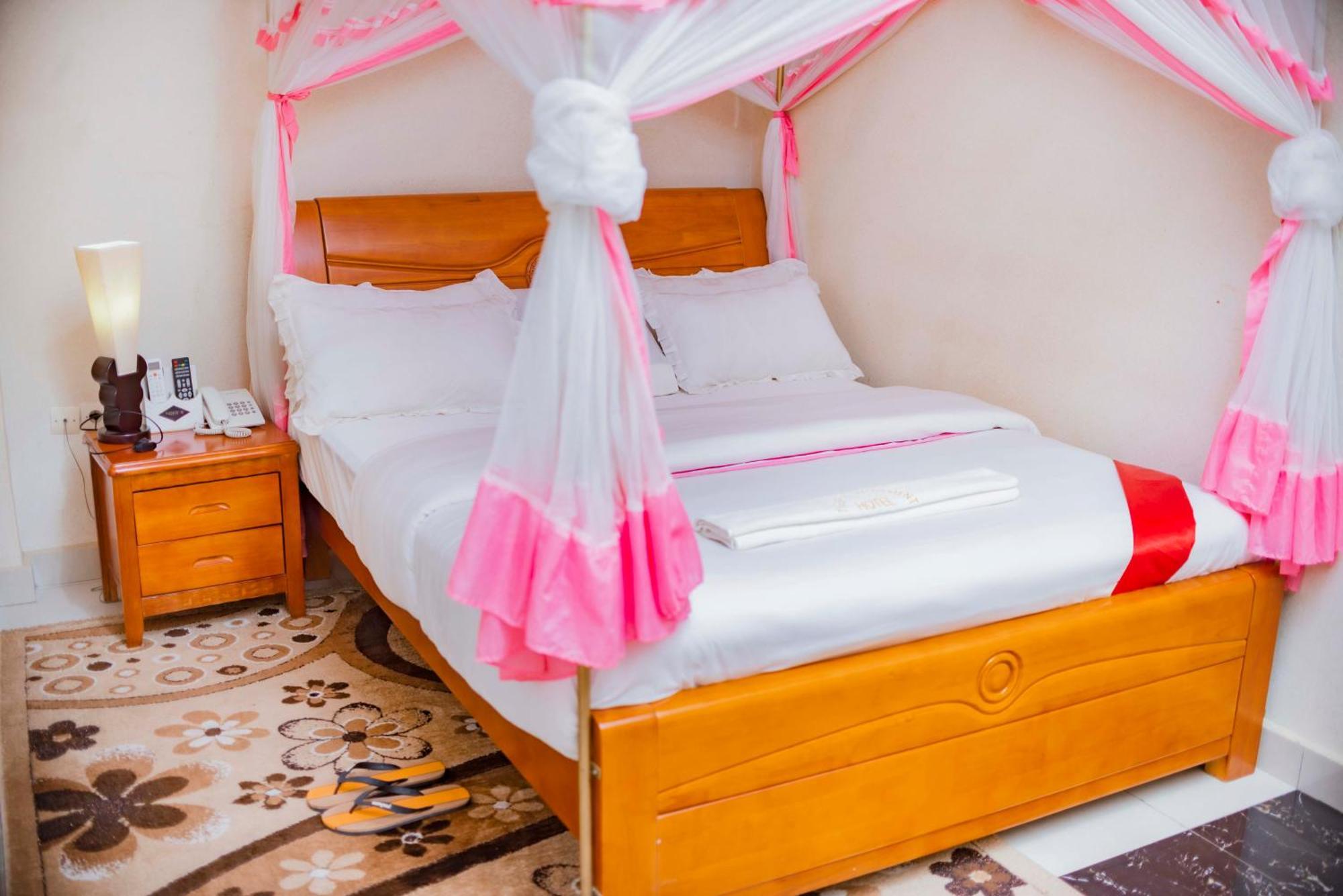 בוג'ומבורה Tigers'S Apartment Hotel מראה חיצוני תמונה